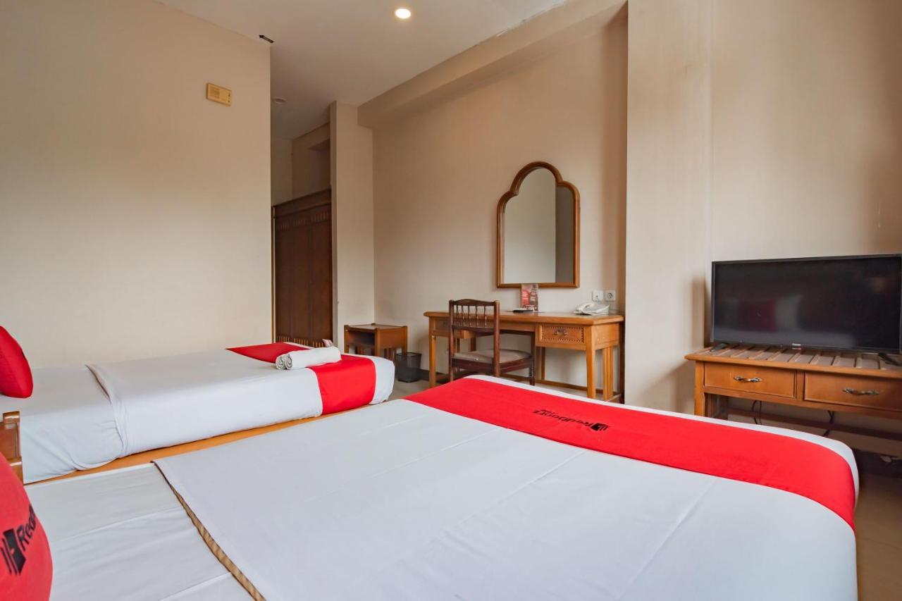 Reddoorz Near Institut Teknologi Bandung 2 Hotel Ngoại thất bức ảnh