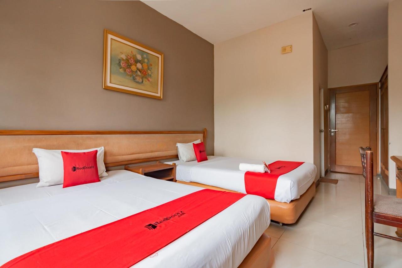 Reddoorz Near Institut Teknologi Bandung 2 Hotel Ngoại thất bức ảnh