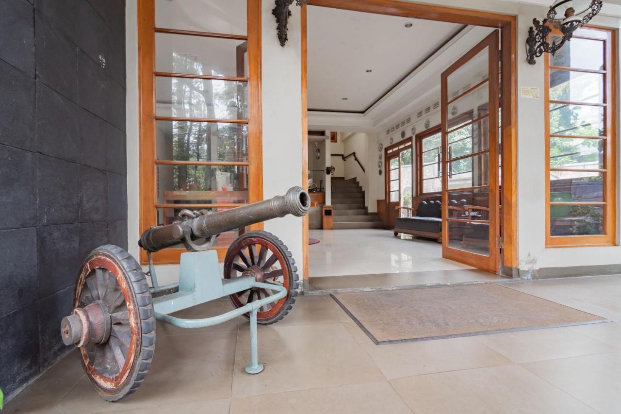 Reddoorz Near Institut Teknologi Bandung 2 Hotel Ngoại thất bức ảnh