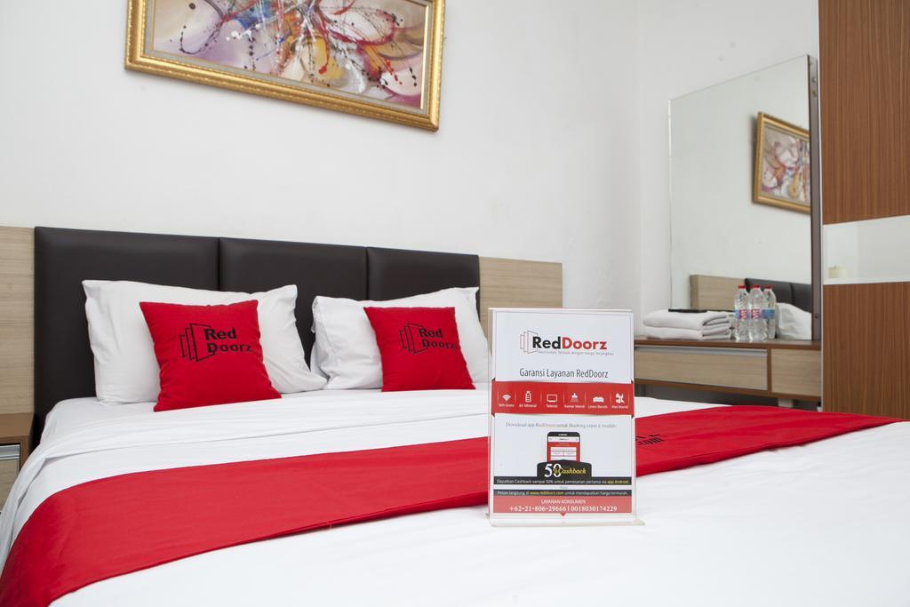 Reddoorz Near Institut Teknologi Bandung 2 Hotel Ngoại thất bức ảnh