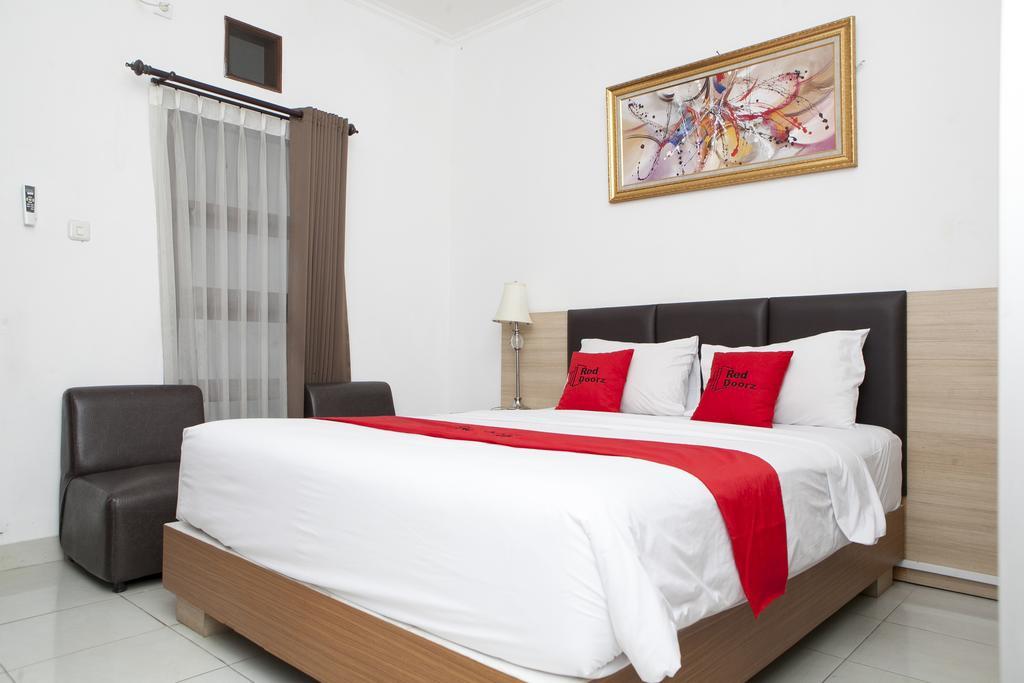 Reddoorz Near Institut Teknologi Bandung 2 Hotel Ngoại thất bức ảnh