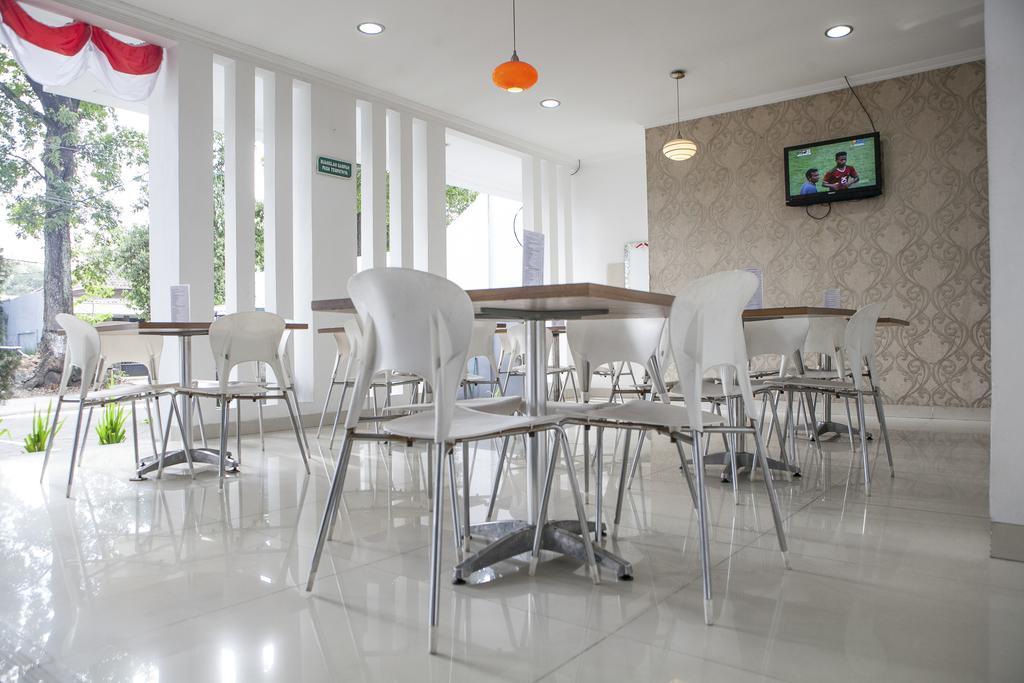 Reddoorz Near Institut Teknologi Bandung 2 Hotel Ngoại thất bức ảnh
